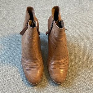 Paul Green Leather Boot size 9